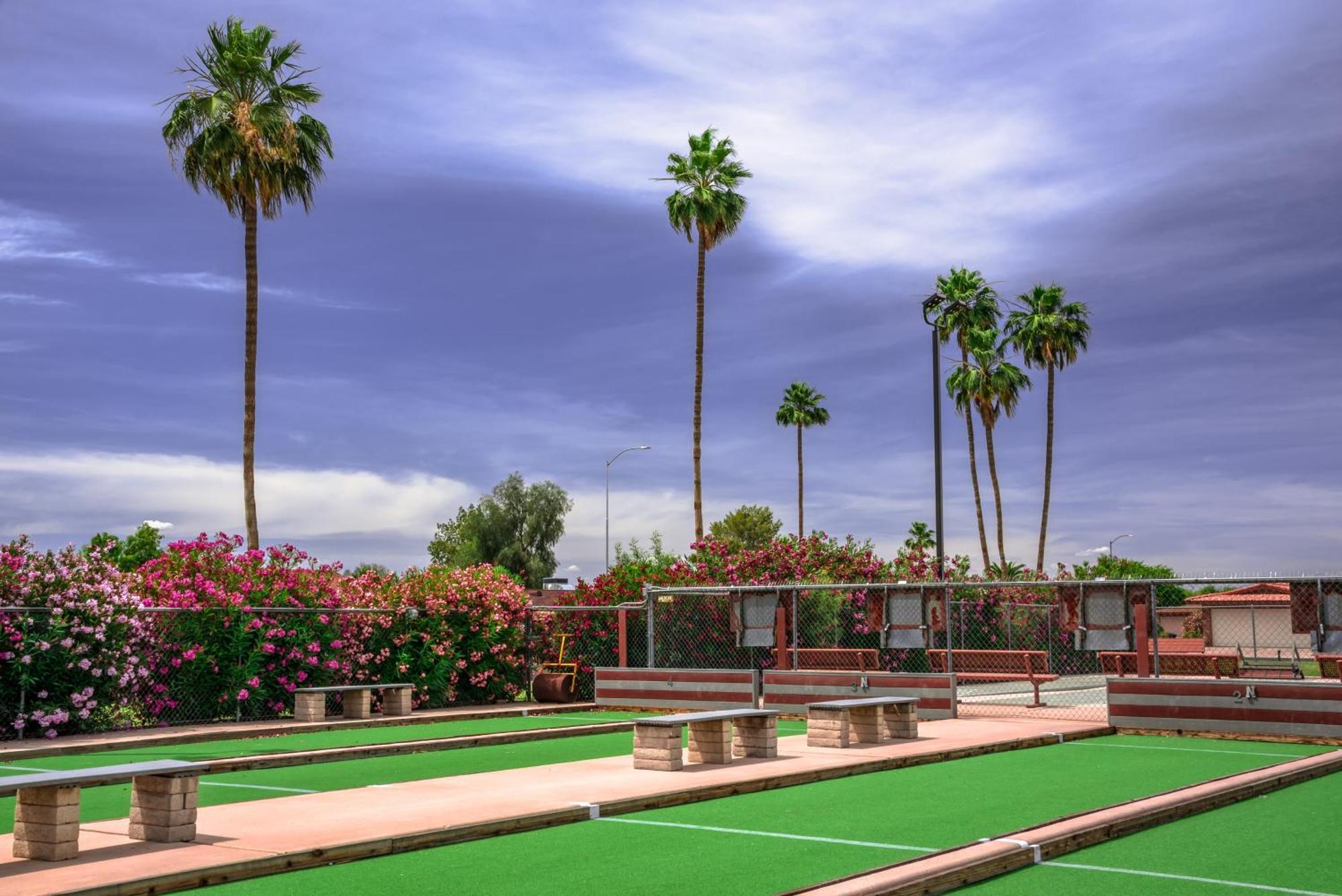 Sunland Village Mesa Exterior photo